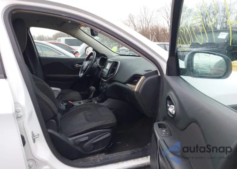 2016 Jeep Cherokee Altitude from USA, damaged, VIN 1C4PJMCS4GW204145